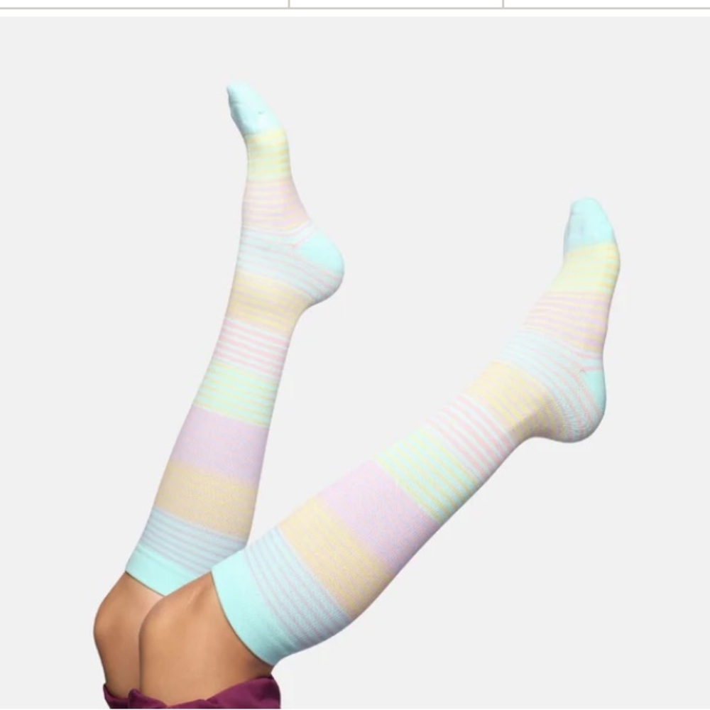 BUNDLE! NURSE YARD Regular and CORE Compression S… - image 4